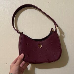 Tommy Hilfiger Burgundy Shoulder Bag with Gold Details